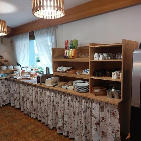 Bed and Breakfast Garni Monika Канацеї Екстер'єр фото