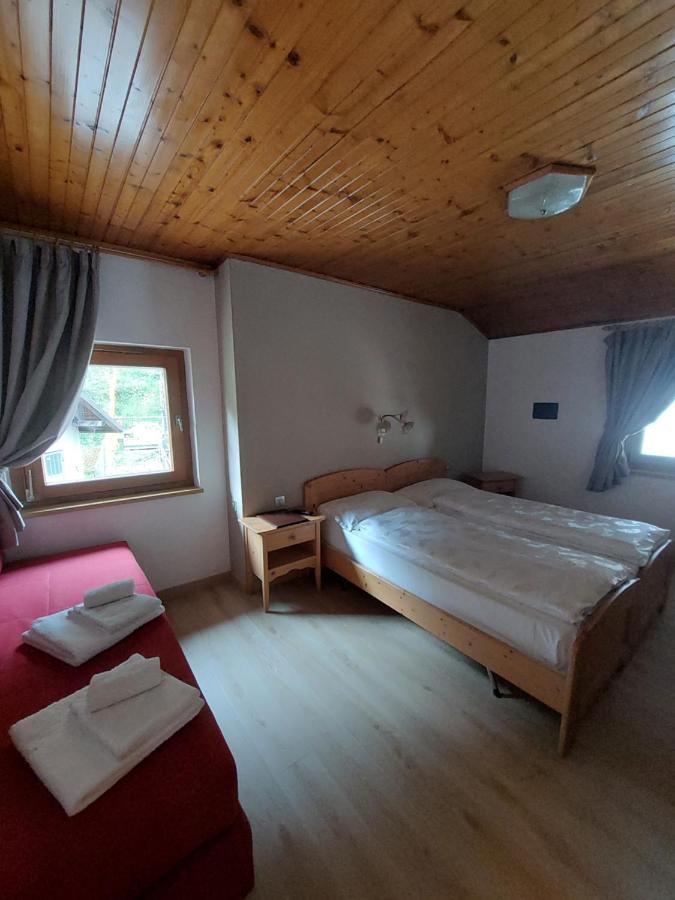 Bed and Breakfast Garni Monika Канацеї Екстер'єр фото