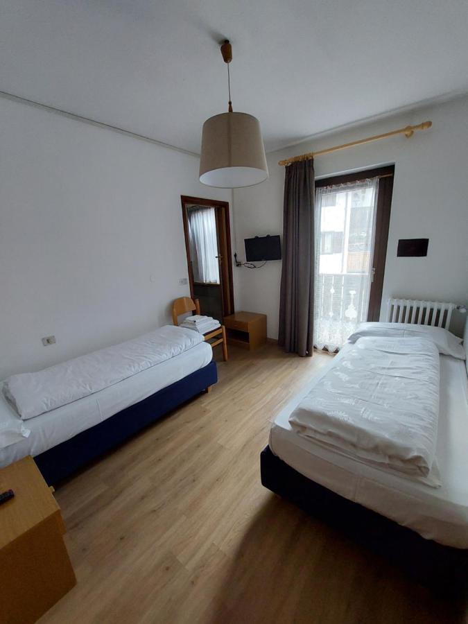 Bed and Breakfast Garni Monika Канацеї Екстер'єр фото
