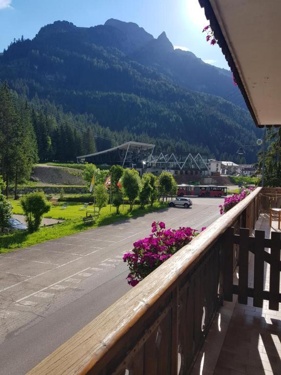 Bed and Breakfast Garni Monika Канацеї Екстер'єр фото